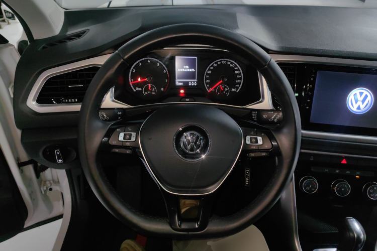 Used Volkswagen T-ROC 2020 280TSI DSG Two-Wheel-Drive Elite Version