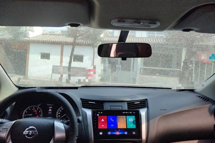 Used Nissan Navara 2019 2.5L Manual Two-Wheel Drive Comfort Version China VI QR25 Headliner