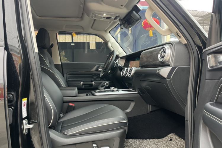 Used Tank 300 2021 Off-Road Edition 2.0T Conqueror Interior 4