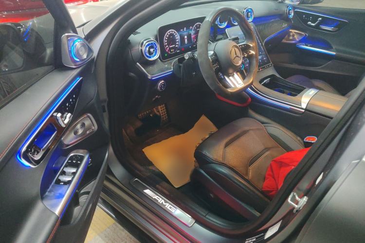 Used Mercedes-Benz C-Class AMG 2024 AMG C 43 4MATIC Special Edition Driver Seat