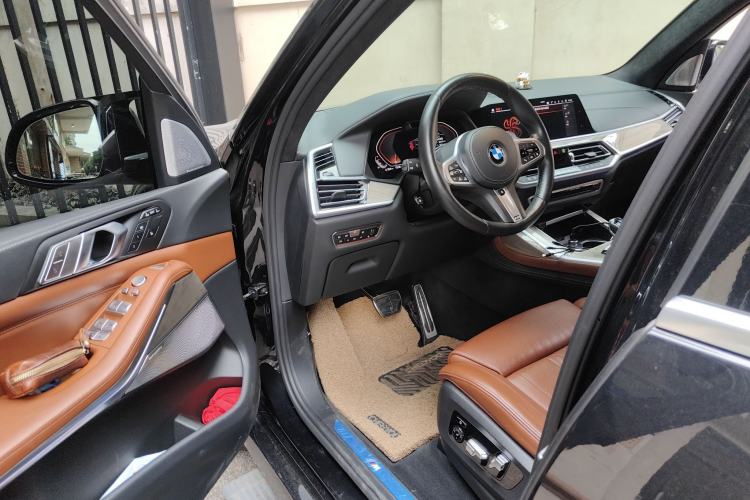 Used BMW X7 2020 xDrive40i Executive M Sport Package
