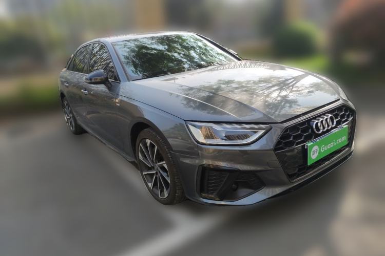 Used Audi A4L 2023 40 TFSI Luxury Dynamic Model Front Right 45 Deg