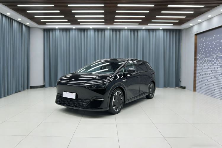 Used XPeng X9 2024 610 Long-Range Pro
