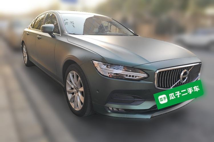 Used Volvo S90 2018 T5 Zhiyuan Edition Front Right 45 Deg