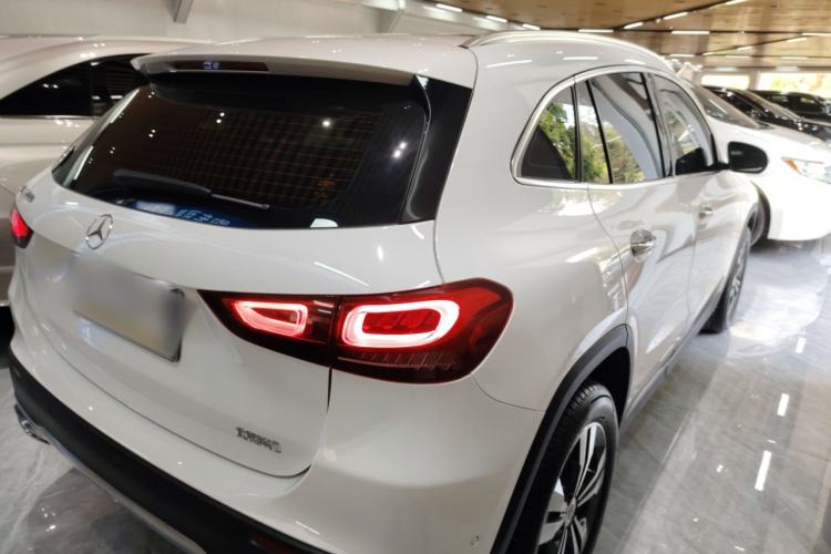 Used Mercedes-Benz GLA 2020 GLA 200 Rear Right 45 Deg