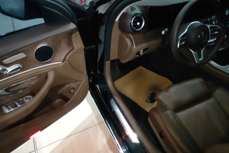 Used Mercedes-Benz E-Class 2019 E 260 L