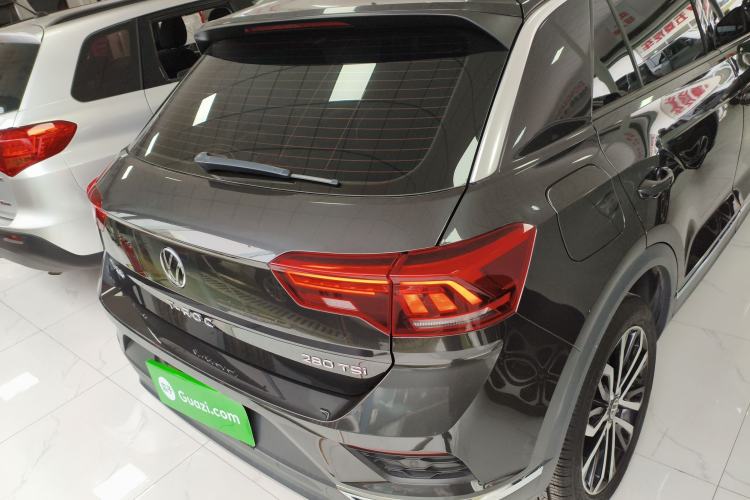 Used Volkswagen T-ROC 2021 280TSI DSG Two-Wheel Drive Comfort Connect Edition
