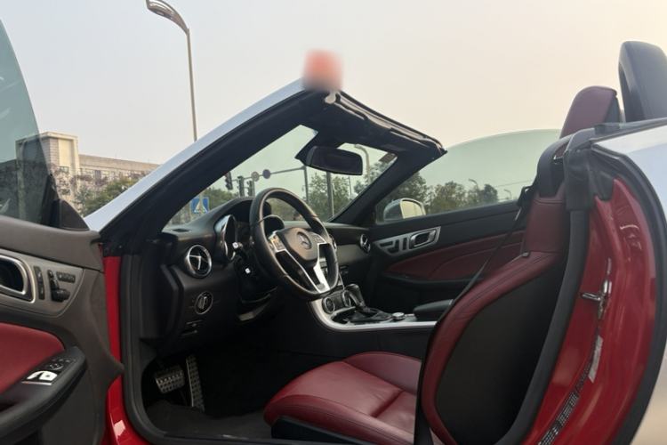 Used Mercedes-Benz SLK-Class 2011 SLK 200 Fashion Model
