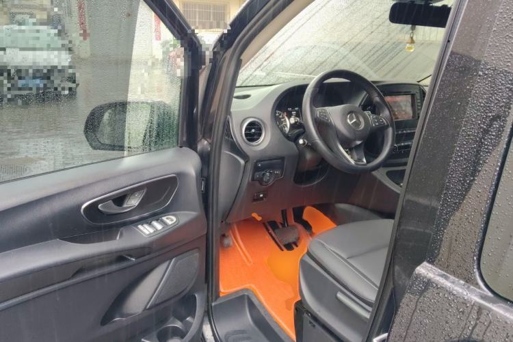 Used Mercedes-Benz Vito 2016 2.0T Business Edition

