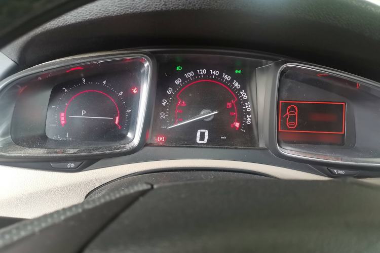 Used DS 6 2016 1.6T Luxury Edition THP160