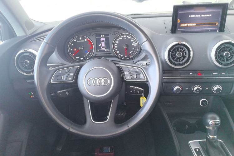 Used Audi A3 2020 Limousine 35 TFSI Fashion Edition China VI Emission Standard
