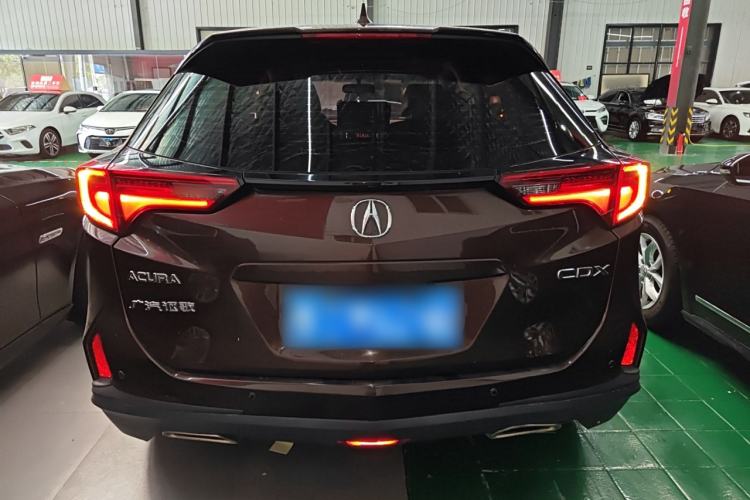 Used Acura CDX 2019 1.5T Two-Wheel Drive Comfort Edition