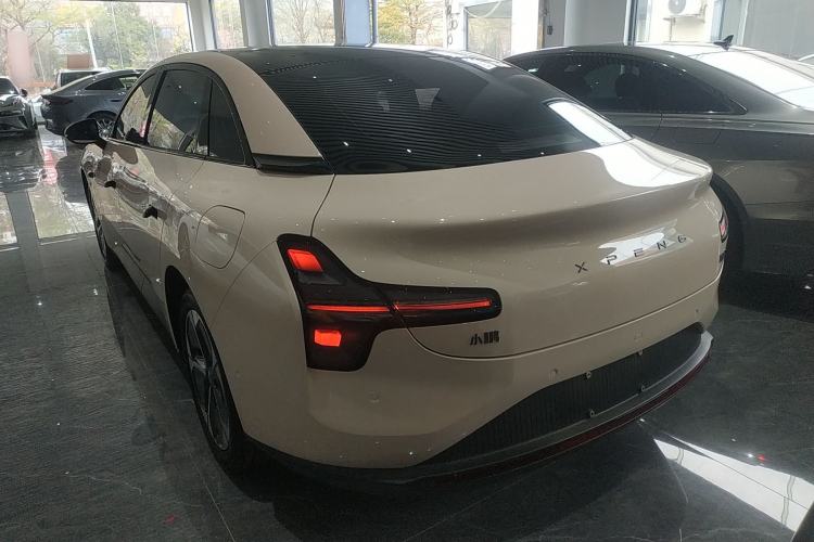 Used XPeng MONA M03 2024 620 with Ultra-Long Range