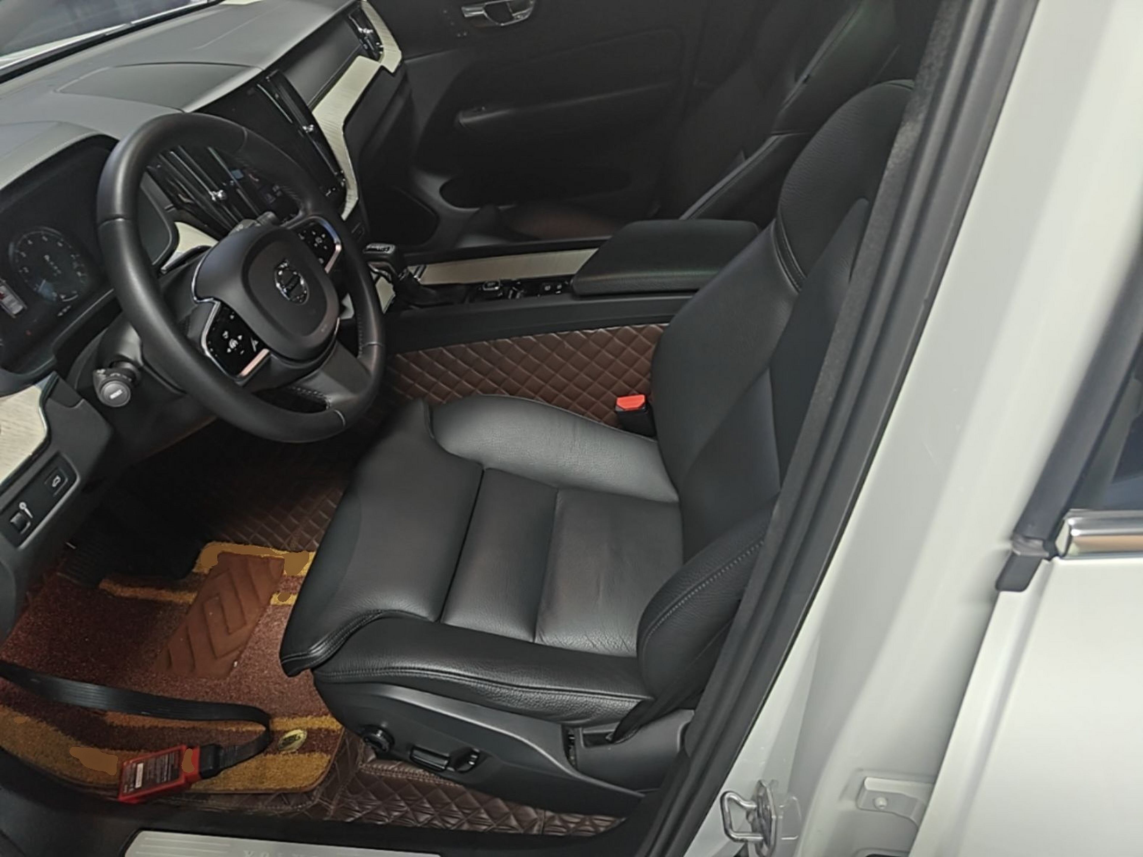 Vordere Reihe im Auto