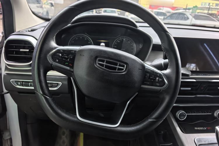 Used Geely Auto Coolray 2019 260T DCT Knight China V Standard Interior 3