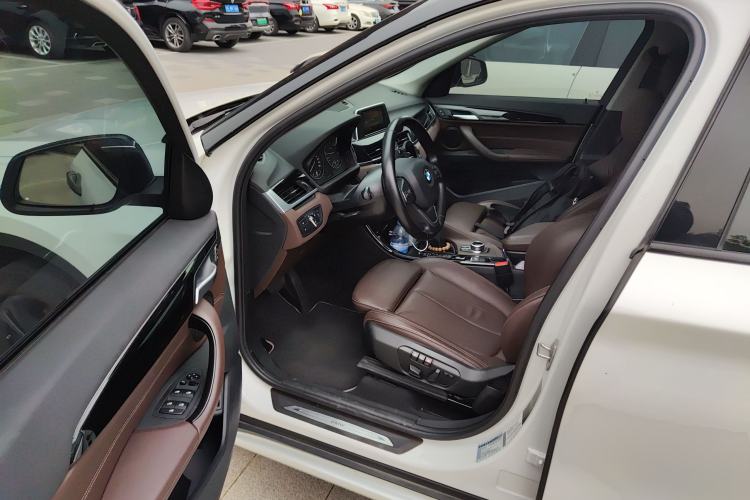 Used BMW X1 2016 sDrive20Li Luxury Model