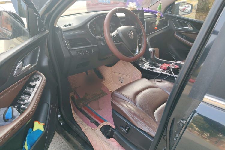 Used Baojun 560 2017 1.5T DCT Flagship Model
