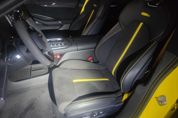 Used Xiaomi Auto SU7 Ultra 2025 Ultra Model Left Front Seat