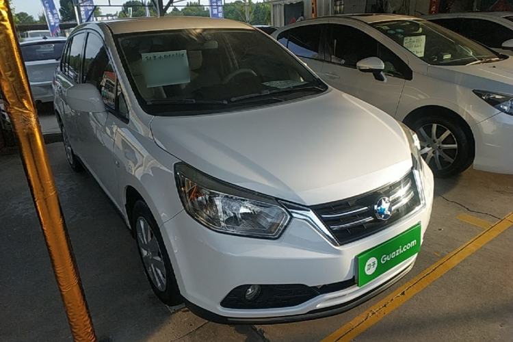 Used Venucia D50 2015 1.6L Automatic Fashion Edition