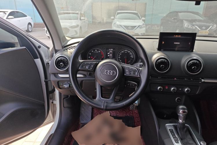 Used Audi A3 2019 Limousine 35 TFSI Ambition China V