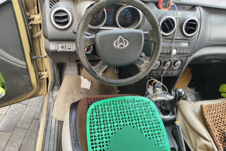 Used CHANGAN KAICHENG Ounuo S 2015 1.5L Jin Ouno Elite Model Steering Wheel