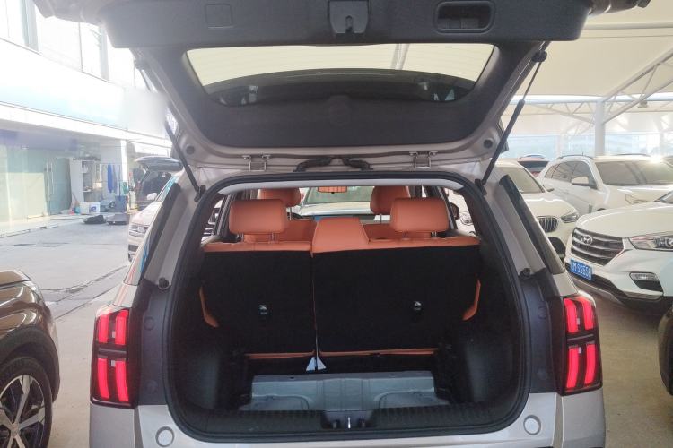 Used AION V 2024 Aion Tyrannosaurus 650 Smart Luxury Edition