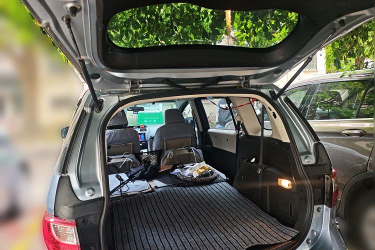 Used Mazda 5 2011 2.0L Automatic Comfort Edition Trunk