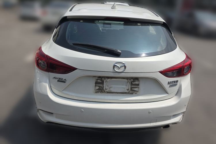 Used Mazda 3 Axela 2017 Hatchback 2.0L Automatic Sport Model China V Emission Standard Rear