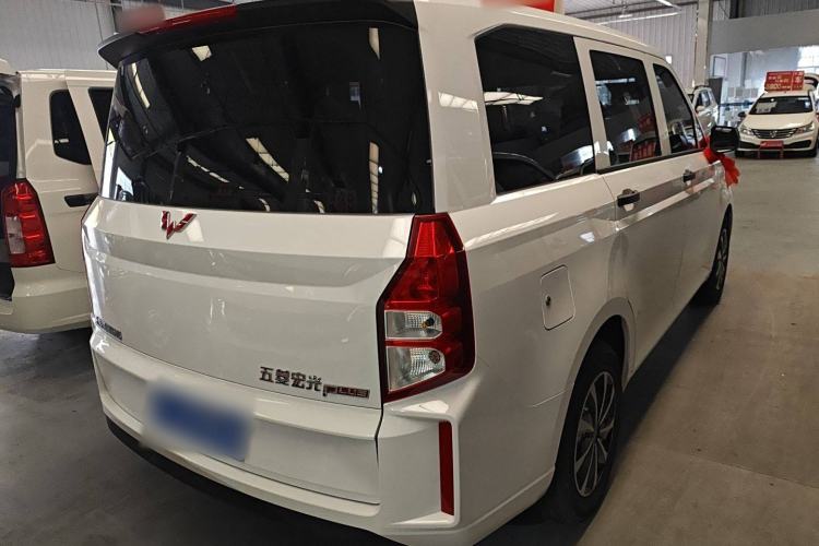 Used Wuling Hongguang PLUS 2020 1.5L Manual Standard Edition 5 Seats