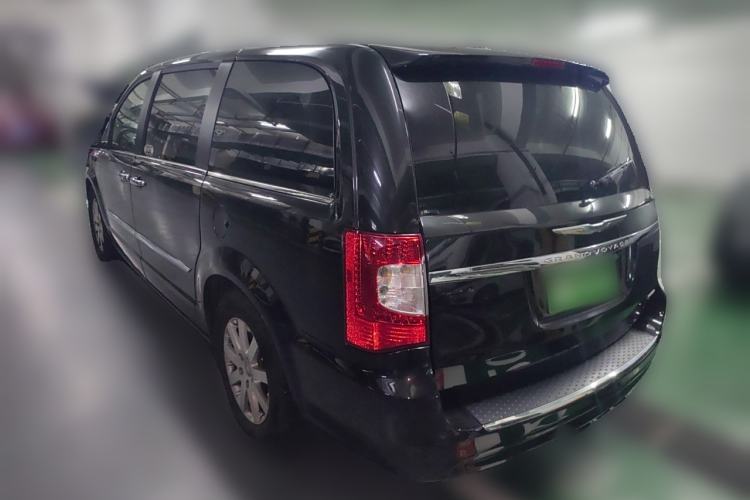 Used Chrysler Grand Voyager 2013 3.6L Luxury Edition
