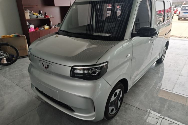 Used Wuling Zhiguang New Energy 2025 Model 305km Ambitious Edition