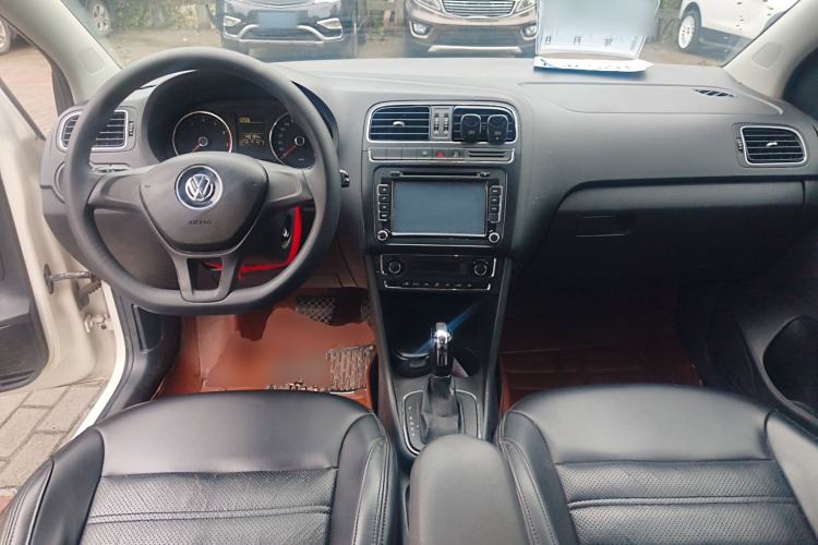 Used Volkswagen Polo 2014 1.6L Automatic Comfort Edition