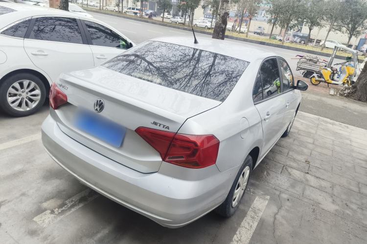 Used Volkswagen Jetta 2017 1.4L Manual Fashion Edition