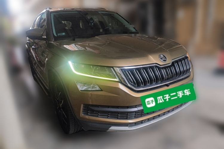 Used Skoda Kodiaq 2018 TSI380 7-Seater Four-Wheel-Drive Flagship Edition Front Right 45 Deg
