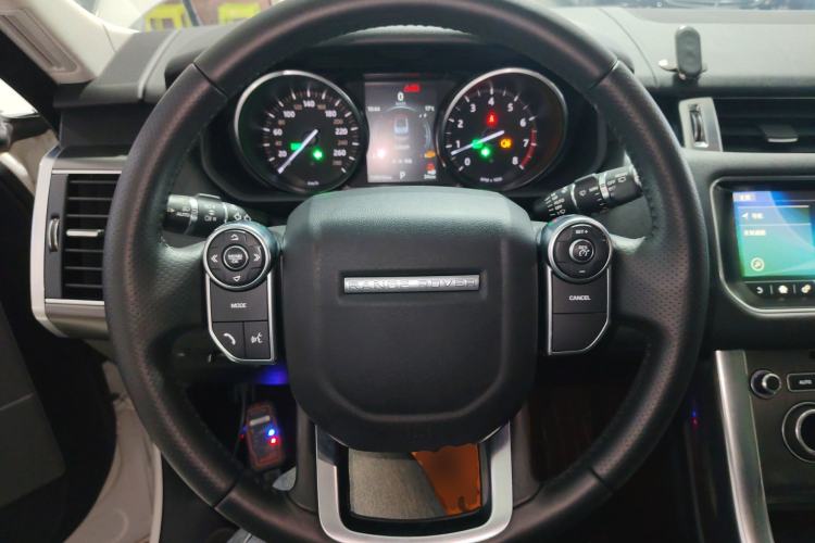 Used Land Rover Range Sport 2017 3.0 SC V6 SE Steering Wheel