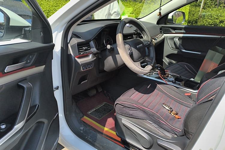 Used Haval H4 2020 Enjoy Edition 1.5T DCT Powerfully Packed Driver Seat