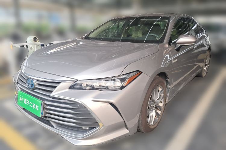 Used Toyota Avalon 2019 Dual-Engine 2.5L Luxury Edition China VI Standard