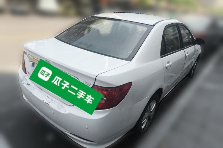 Used BYD F3 2015 Energy-Saving Edition 1.5L Manual Luxury Model
