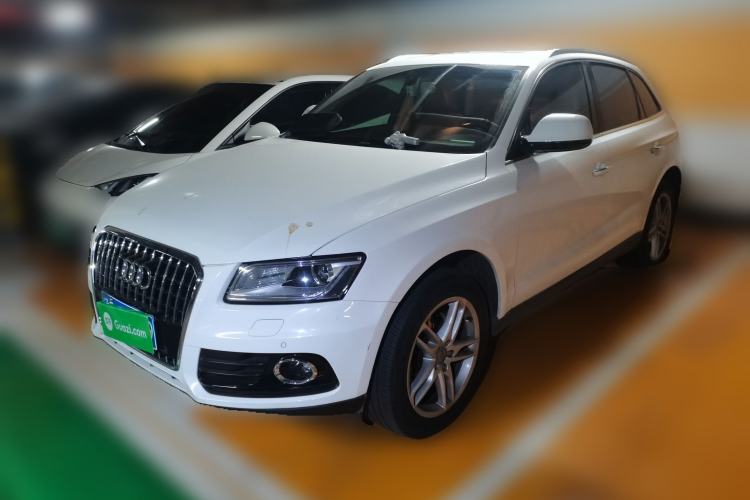 Used Audi Q5 2017 40 TFSI Comfort Model
