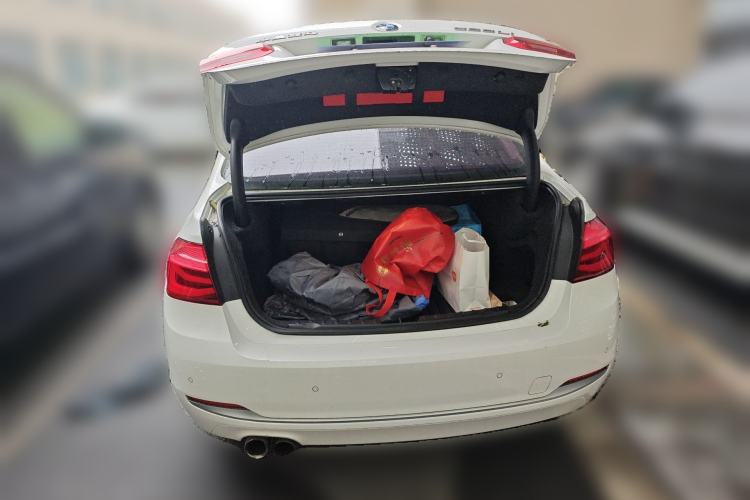 Used BMW 3 Series 2018 320Li Fashion Model Trunk