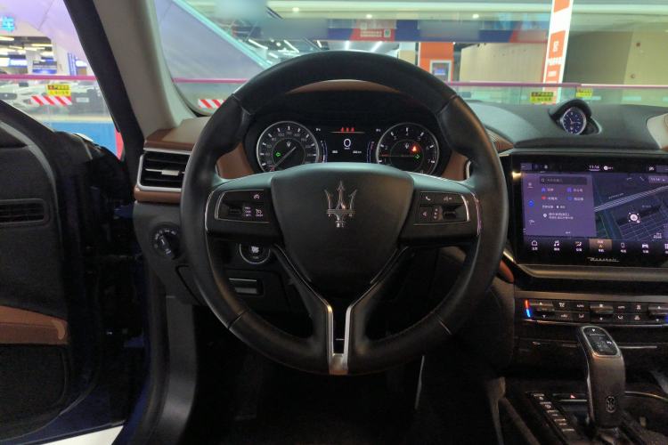 Used Maserati Ghibli 2021 2.0T Sharp Edition
