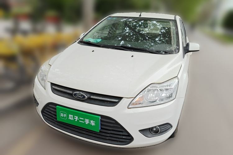 Used Ford Focus 2013 Sedan Classic 1.8L Manual Base Model