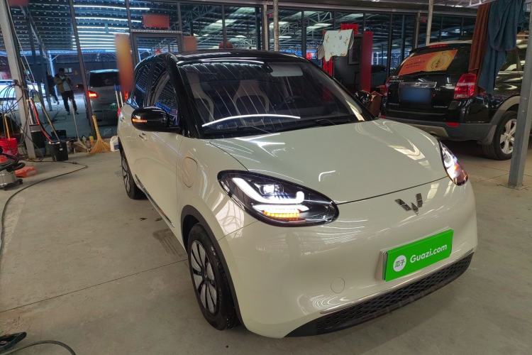 Used Wuling Bingo 2023 410 km Lingxi Deluxe Edition
