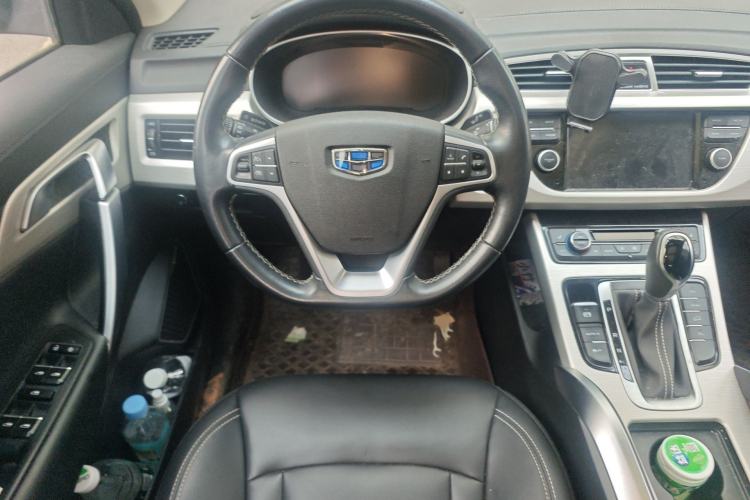 Used Geely Auto Emgrand X7 Sport 2018 1.8TD Automatic Two-Wheel Drive Smart Connect 4G Internet Edition Steering Wheel