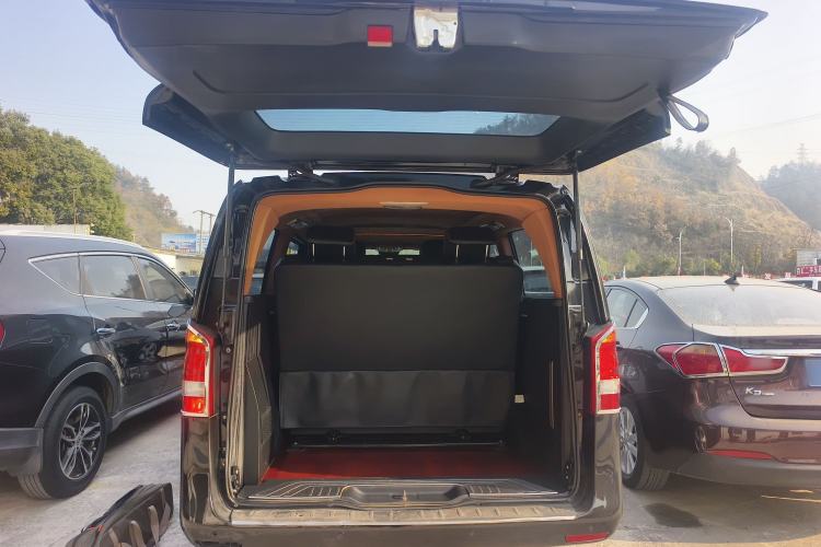 Used Mercedes-Benz Vito 2016 2.0T Business Edition Trunk