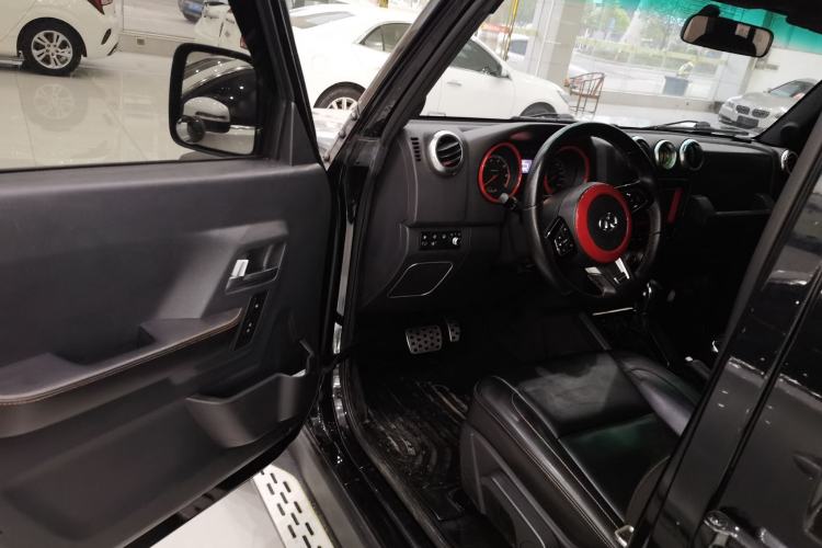 Used BAIC Off-Road BJ40 2016 40L 2.3T Automatic All-Wheel Drive Premium Edition
