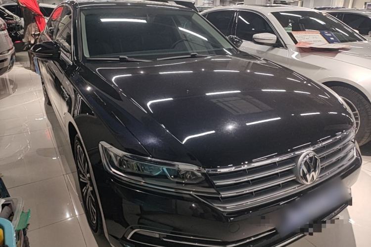 Used Volkswagen Phideon 2019 380TSI Two-Wheel Drive Business Edition China VI Standard
