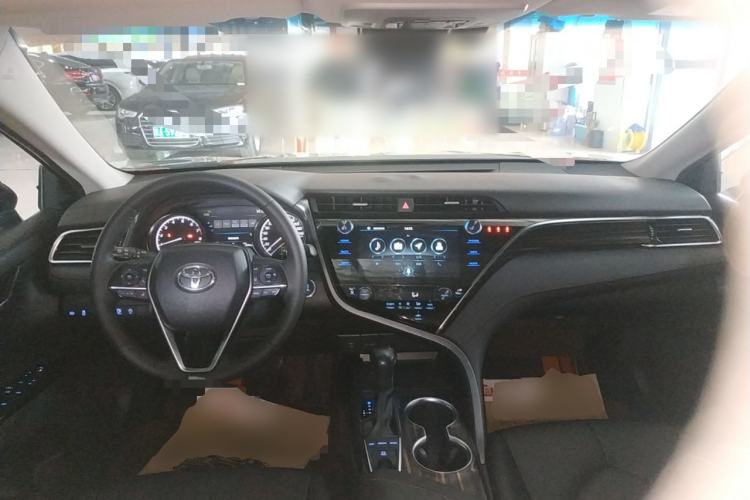 Used Toyota Camry 2019 Revised Version 2.5G Luxury Edition Center Console