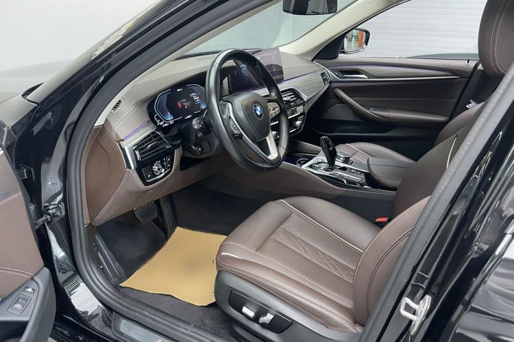 Used BMW 5 Series New Energy 2021 535Le Luxury Package
