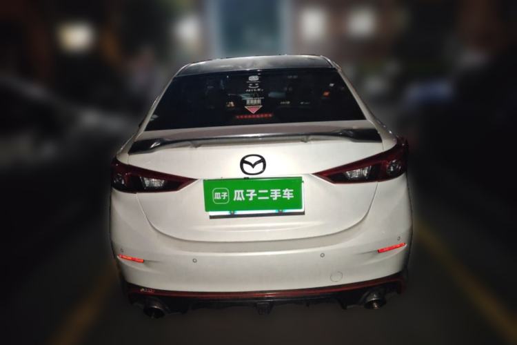 Used Mazda 3 Axela 2014 Sedan 2.0L Automatic Sport Model
